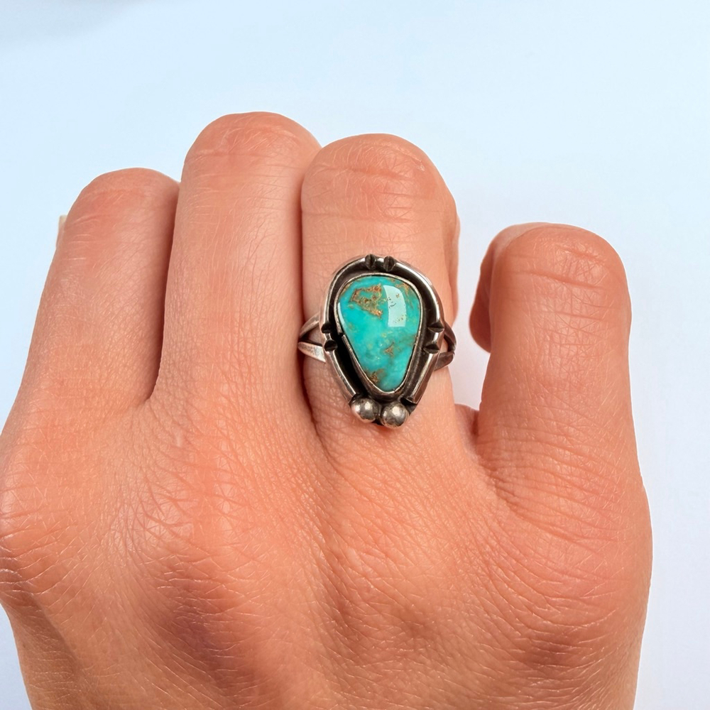 Native American Southwestern Old Pawn Turquoise Sterling Silver Vintage Ring - Picture 2 of 10